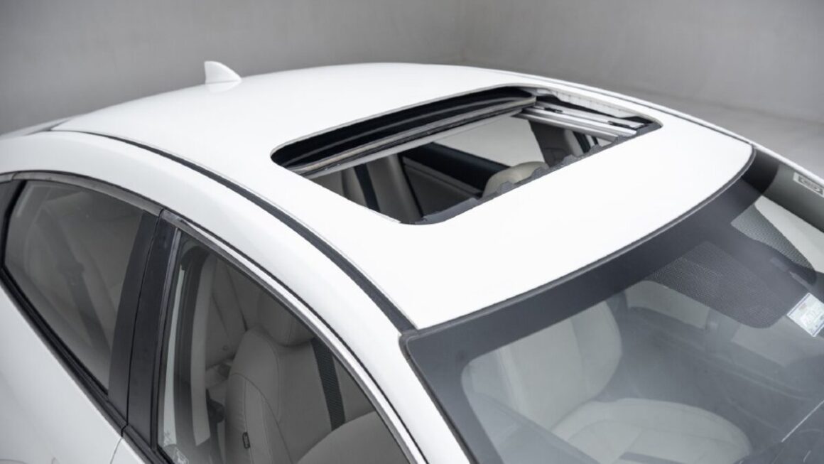 Best Cars with Sunroof in India Spinny Blog