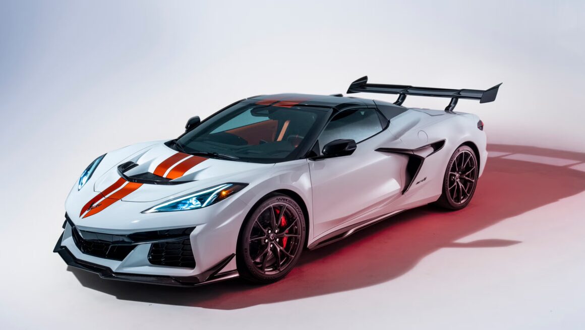 2025 chevrolet corvette zr1 102 66a1570f75632