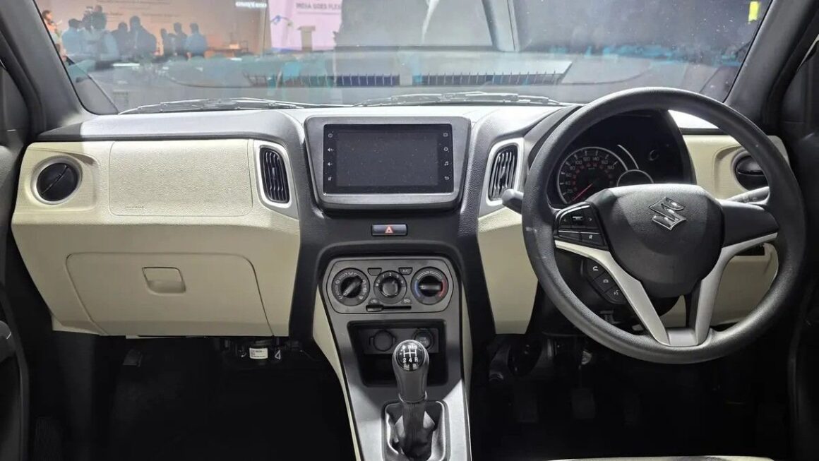 Maruti Wagon R Bioflex interior