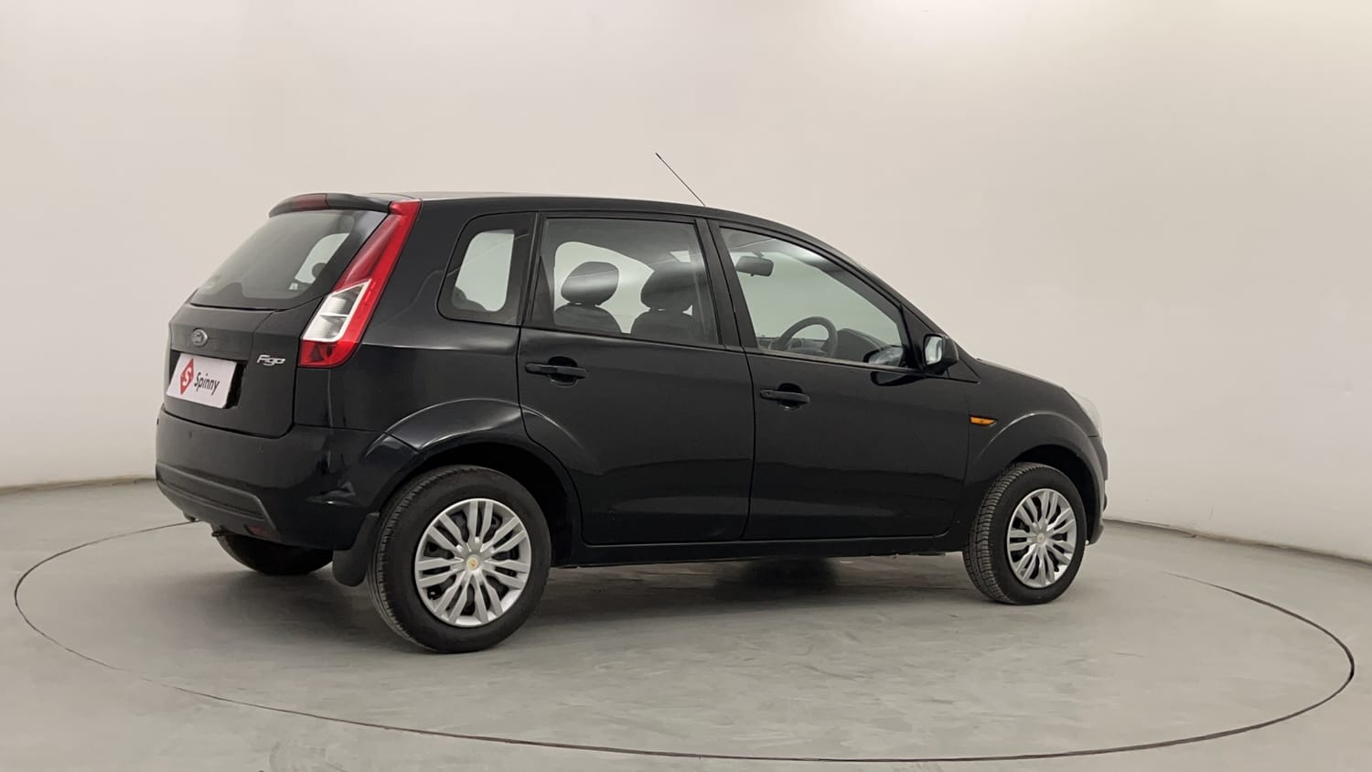 Ford Figo Exterior Images