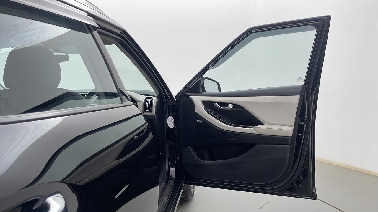 Hyundai Creta Images