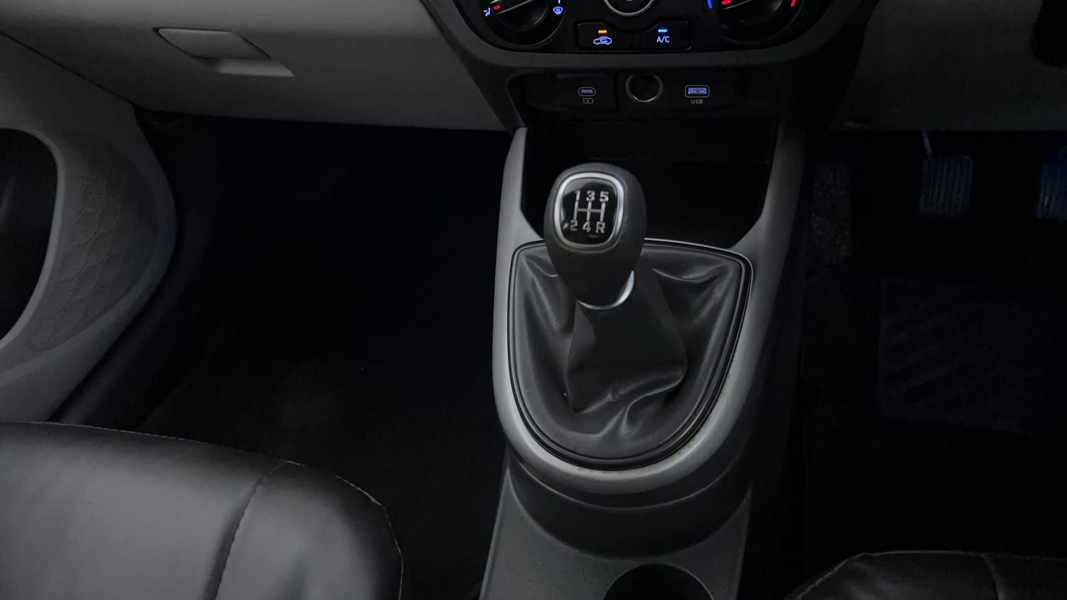 Hyundai Grand i10 Nios Interior Images