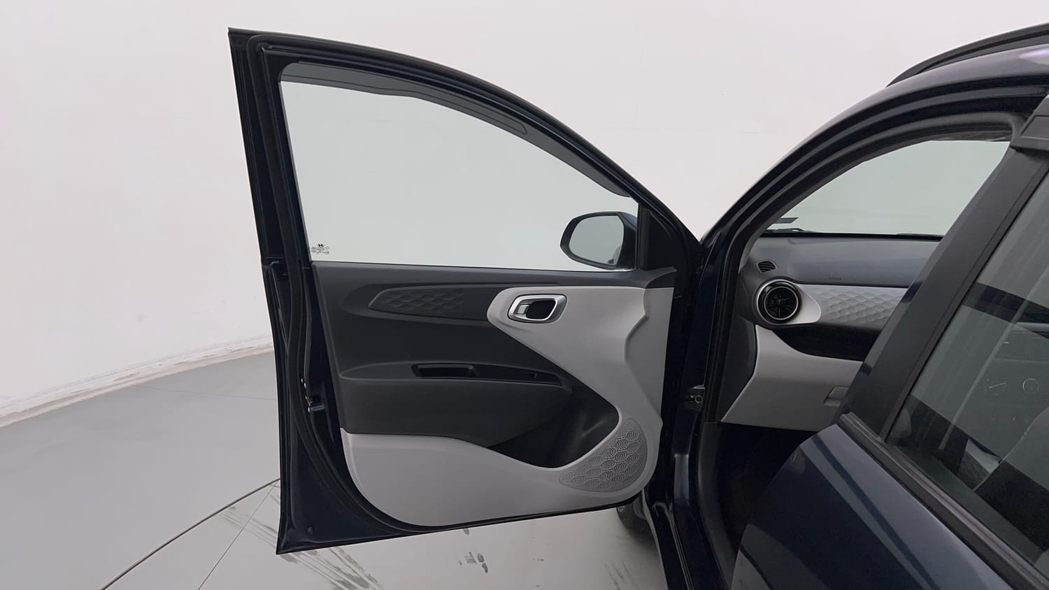 Hyundai Grand i10 Nios Interior Images