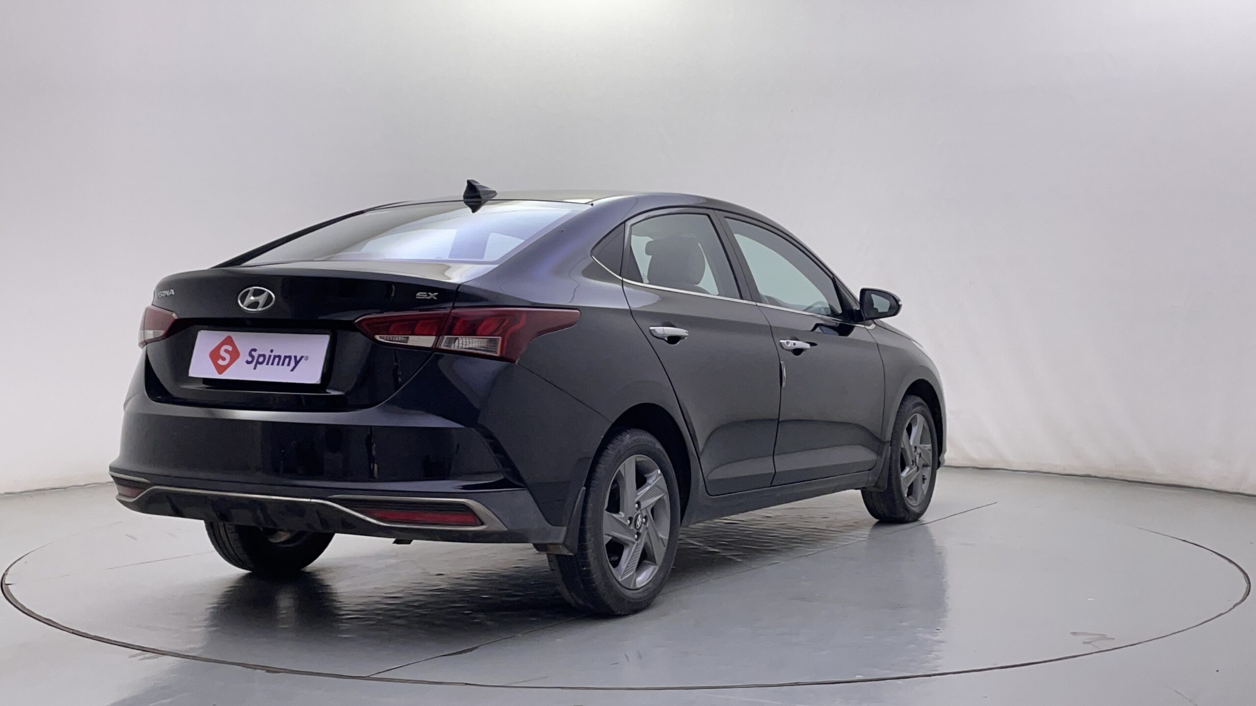 New_Hyundai_Verna_exterior_RIGHT_REAR_CORNER_VIEW
