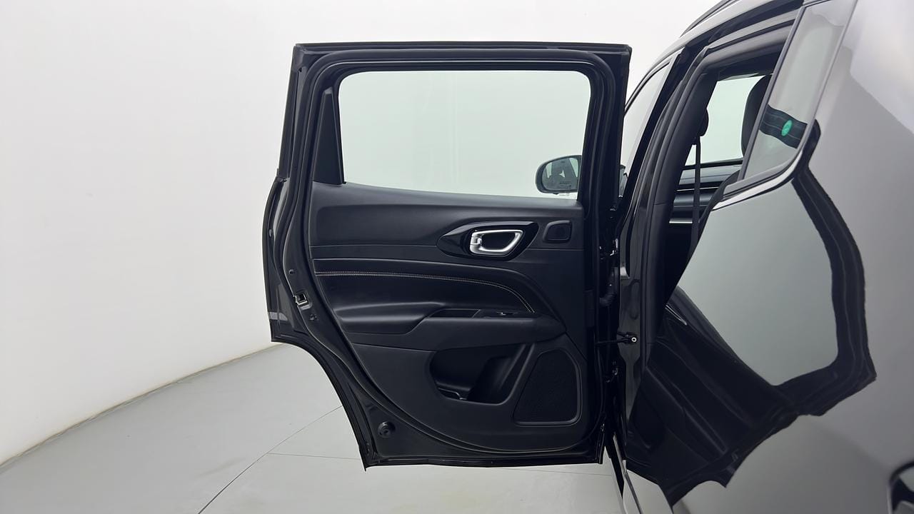Jeep Compass Interior Images