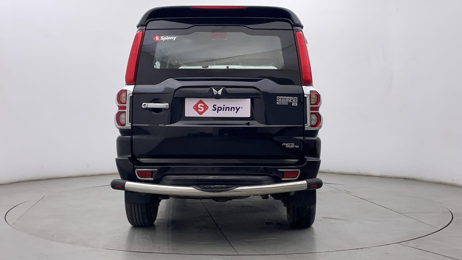 Mahindra Scorpio Images