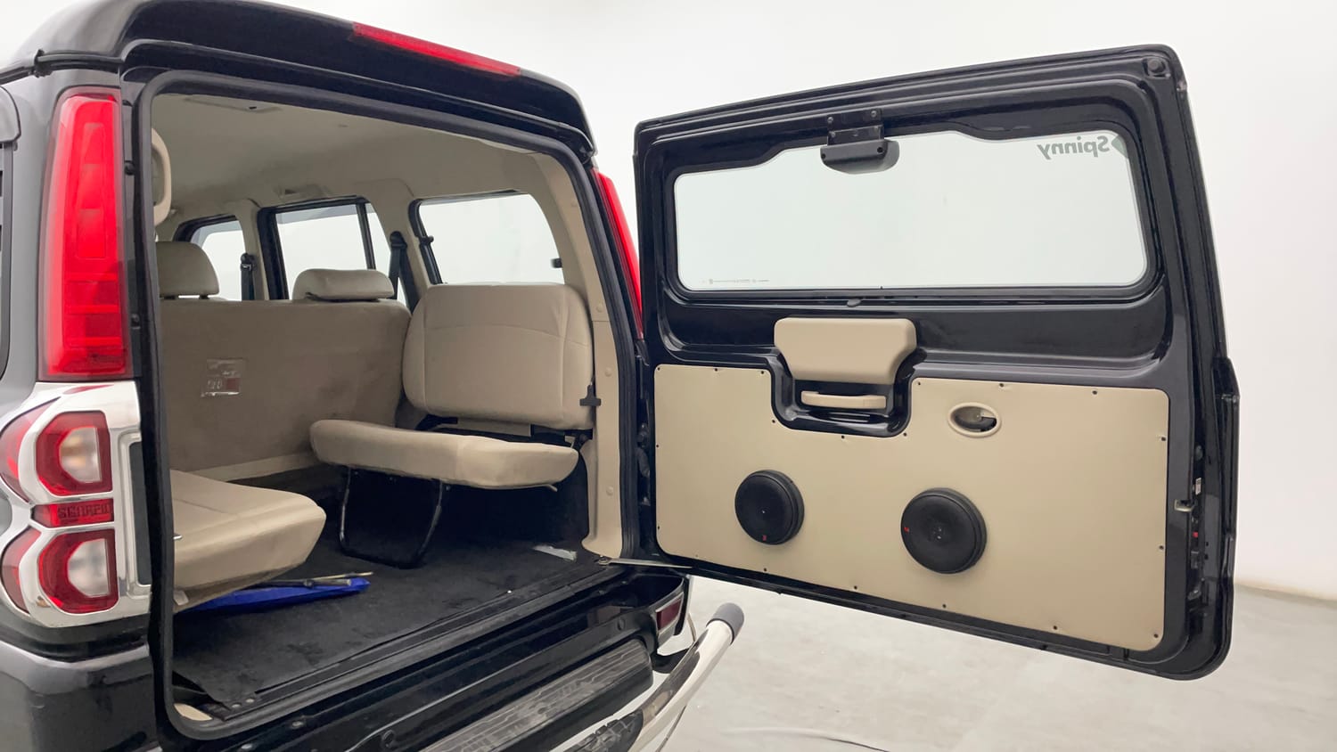 Mahindra Scorpio Image