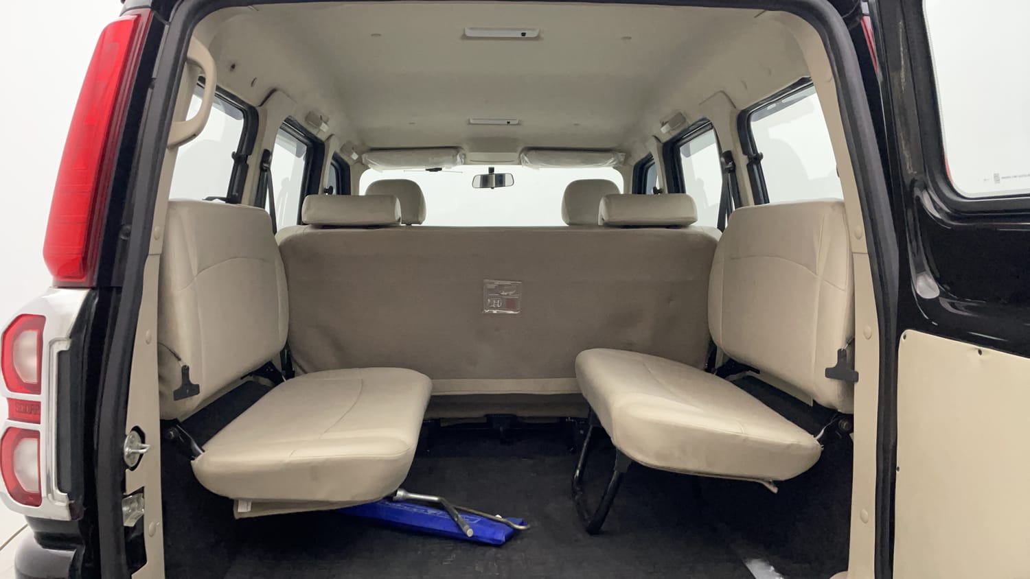 Mahindra Scorpio Interior Image