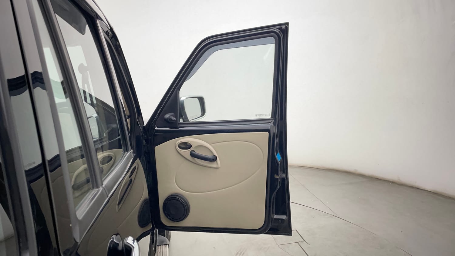 Mahindra Scorpio Interior Image
