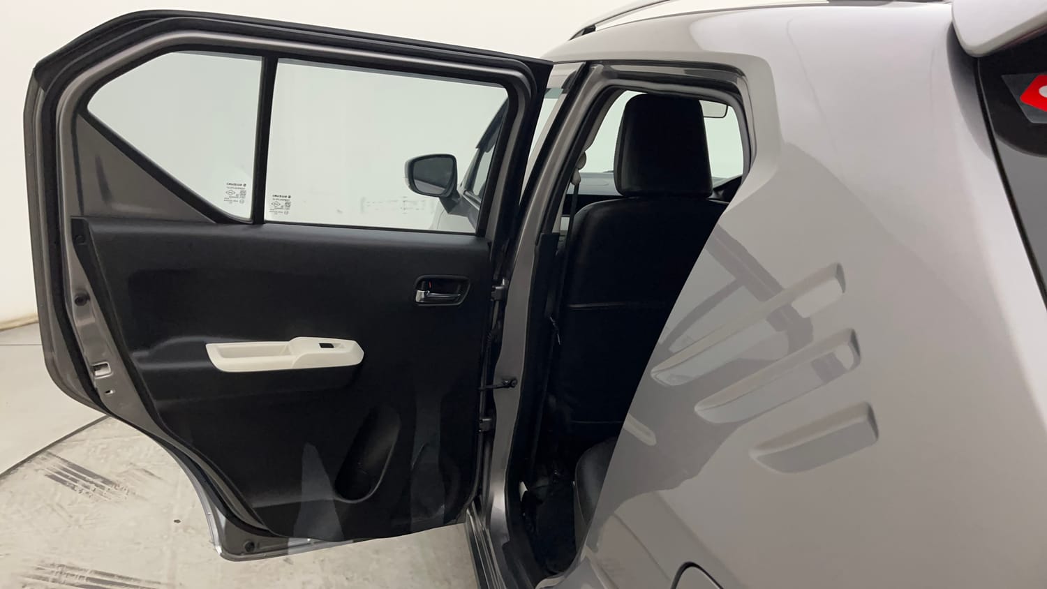 Maruti Suzuki Ignis Interior Images