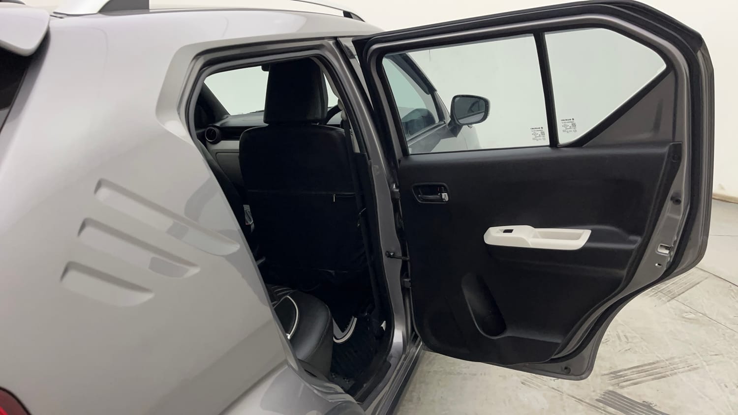Maruti Suzuki Ignis Interior Images