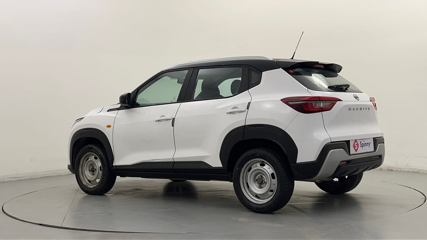 Nissan Magnite Exterior Images