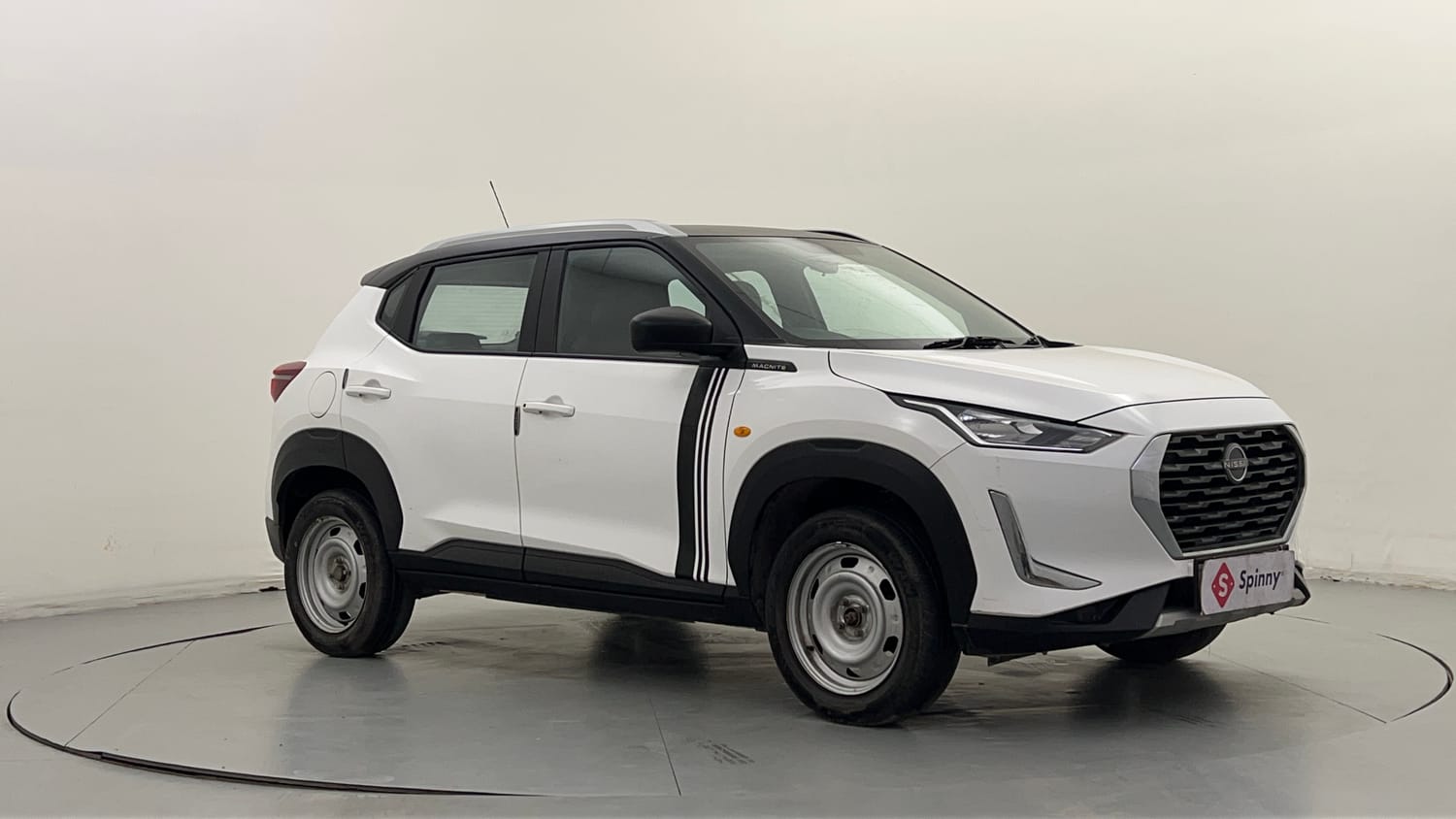 Nissan Magnite Exterior Images