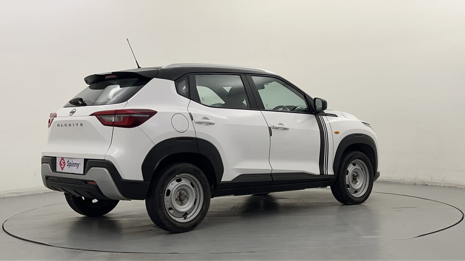Nissan Magnite Exterior Images