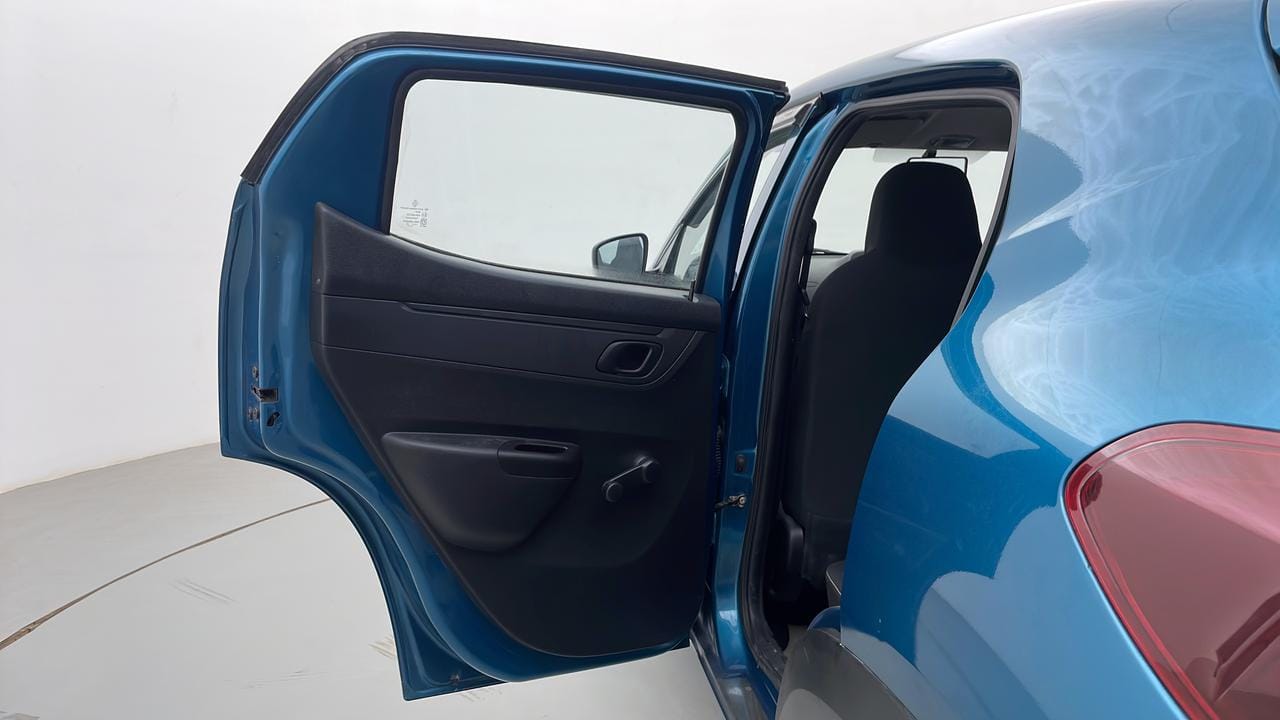 Renault Kwid interior image
