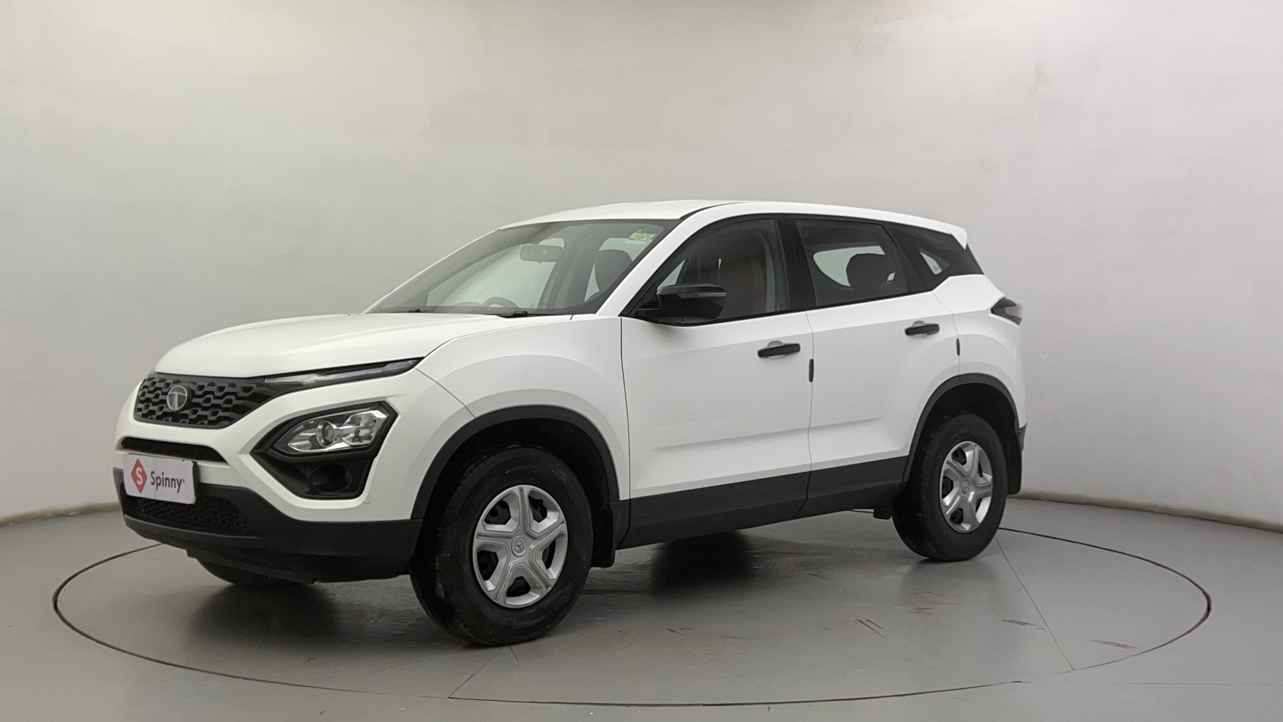 Tata Harrier Exterior Images