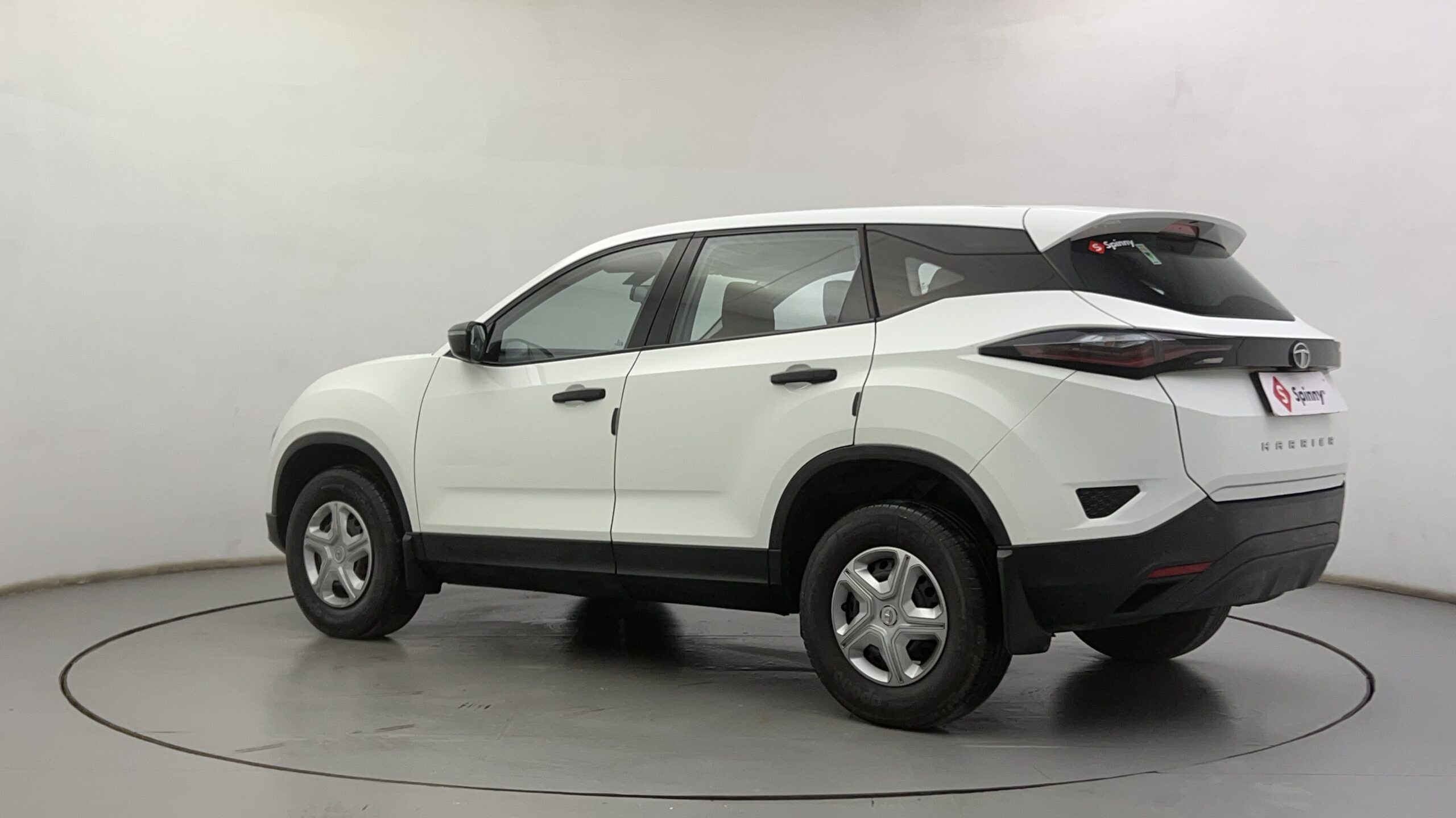 Tata Harrier Exterior Images