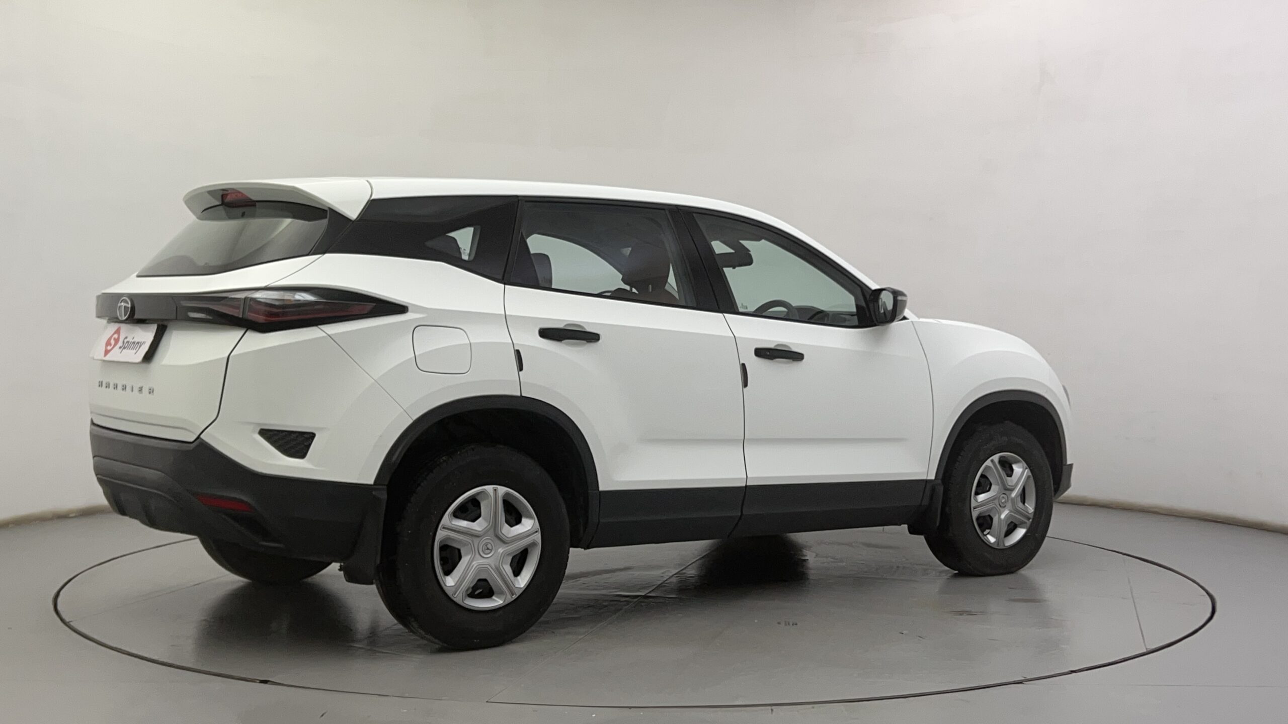 Tata Harrier Exterior Images
