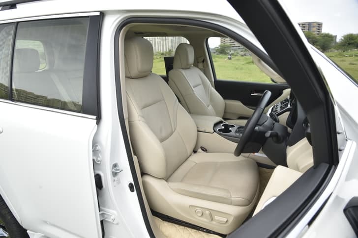 Toyota Land Cruiser Interior Images