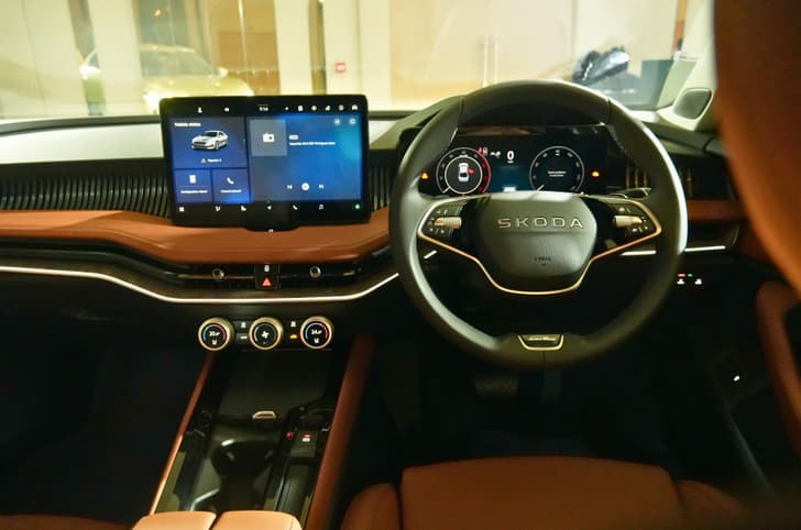 Skoda Superb Interior 1