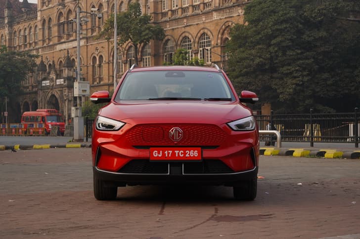 mg zs ev
