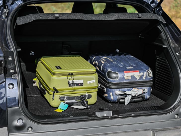 maruti e-vitara boot