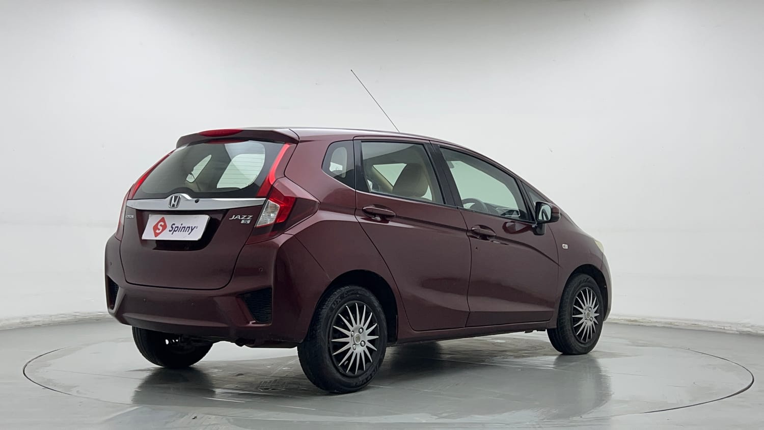 Honda Jazz Exterior Images