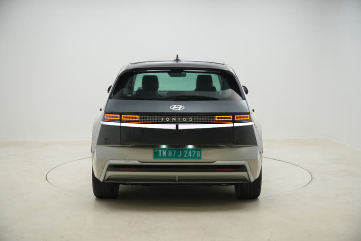New Hyundai Ioniq 5 Rear view