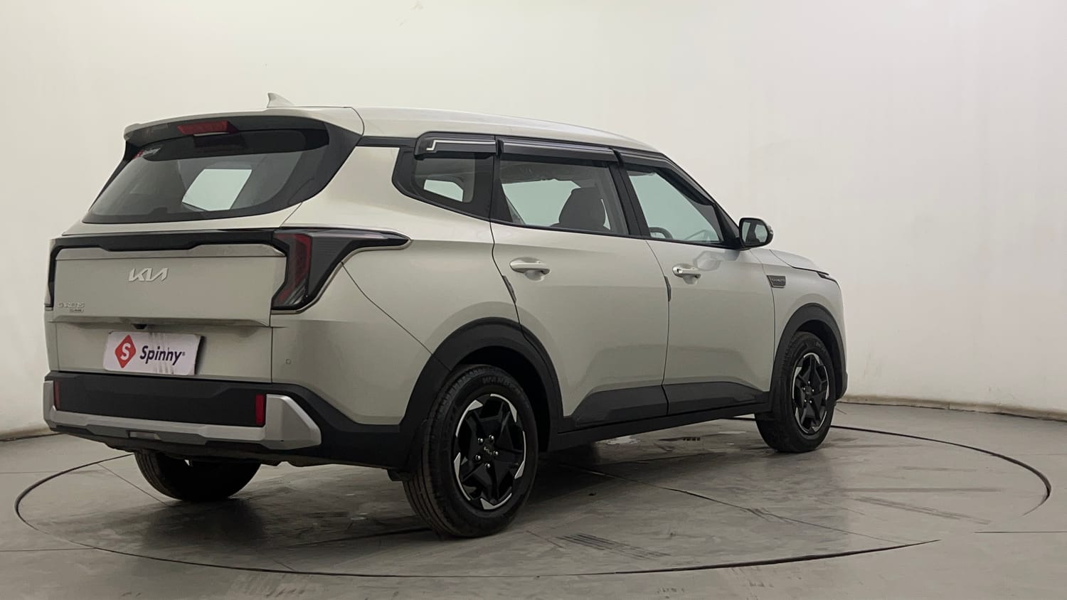 Kia Carens Clavis Exterior Images