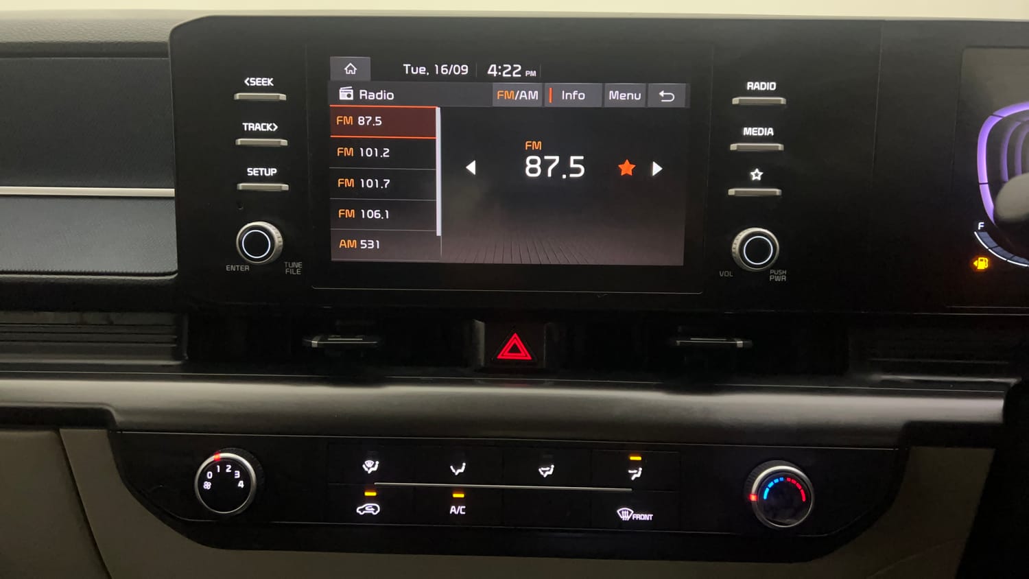 Kia Carens Clavis Interior Images
