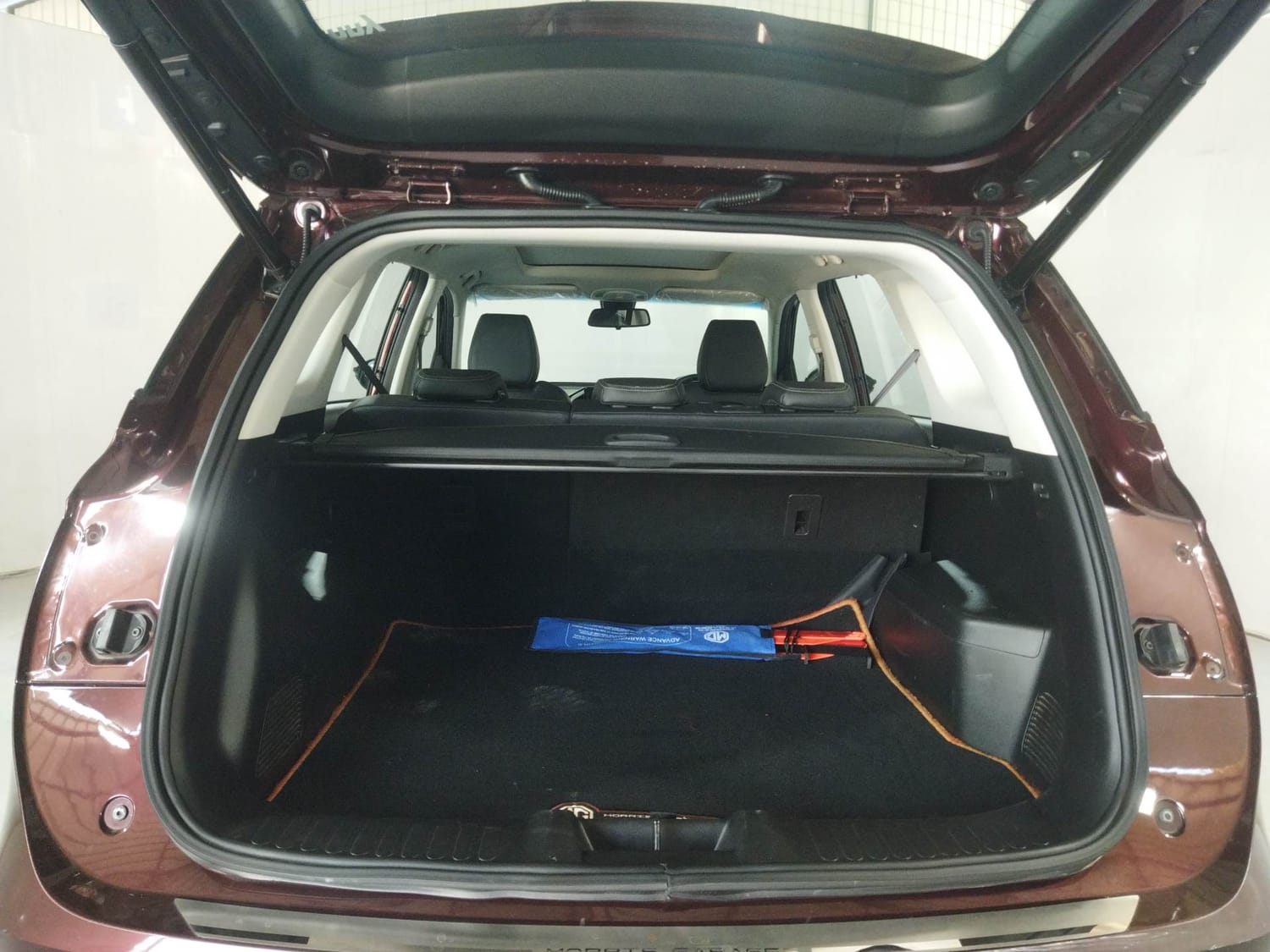 New_MG_Motors_Hector_interior_DICKY_INSIDE_VIEW