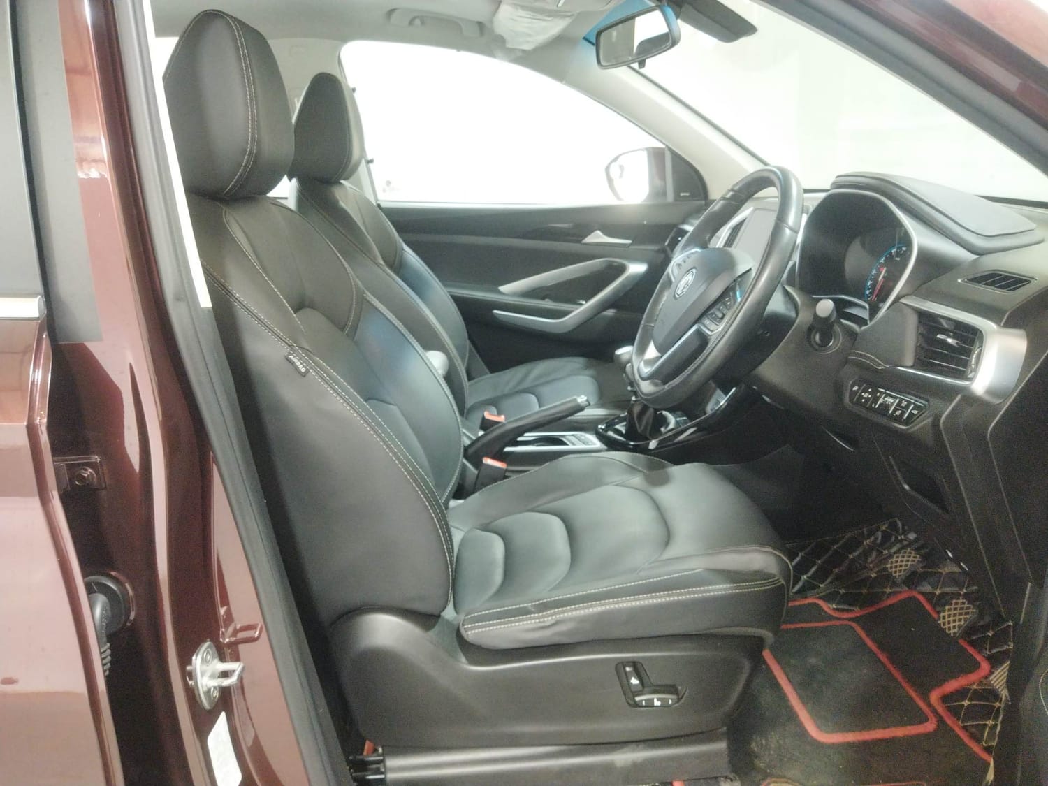 MG Motors Interior Images