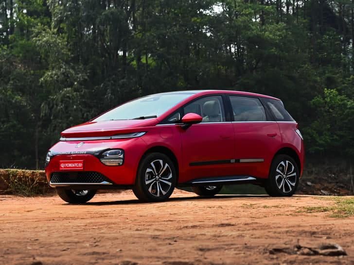 MG Windsor EV Exterior Images