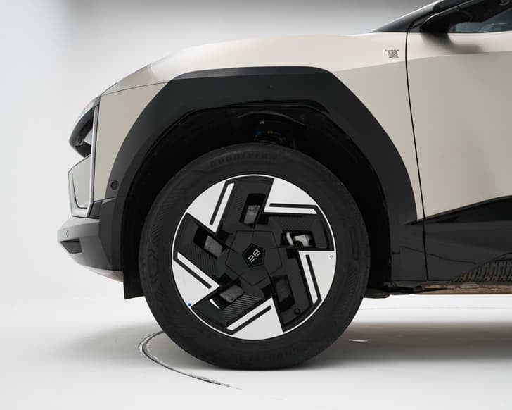 Mahindra BE 6 Exterior Images