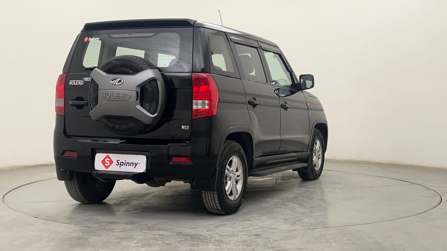 Mahindra Bolero Neo Exterior Images