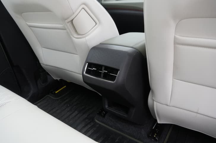 Mahindra XEV 9e Interior Images