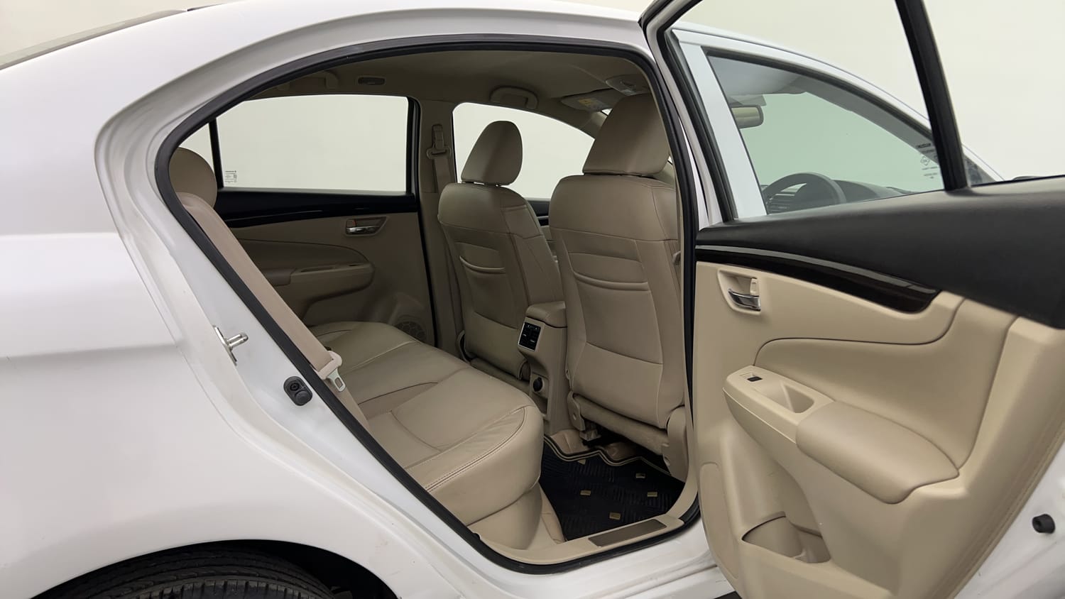 Maruti Suzuki Ciaz Interior Images