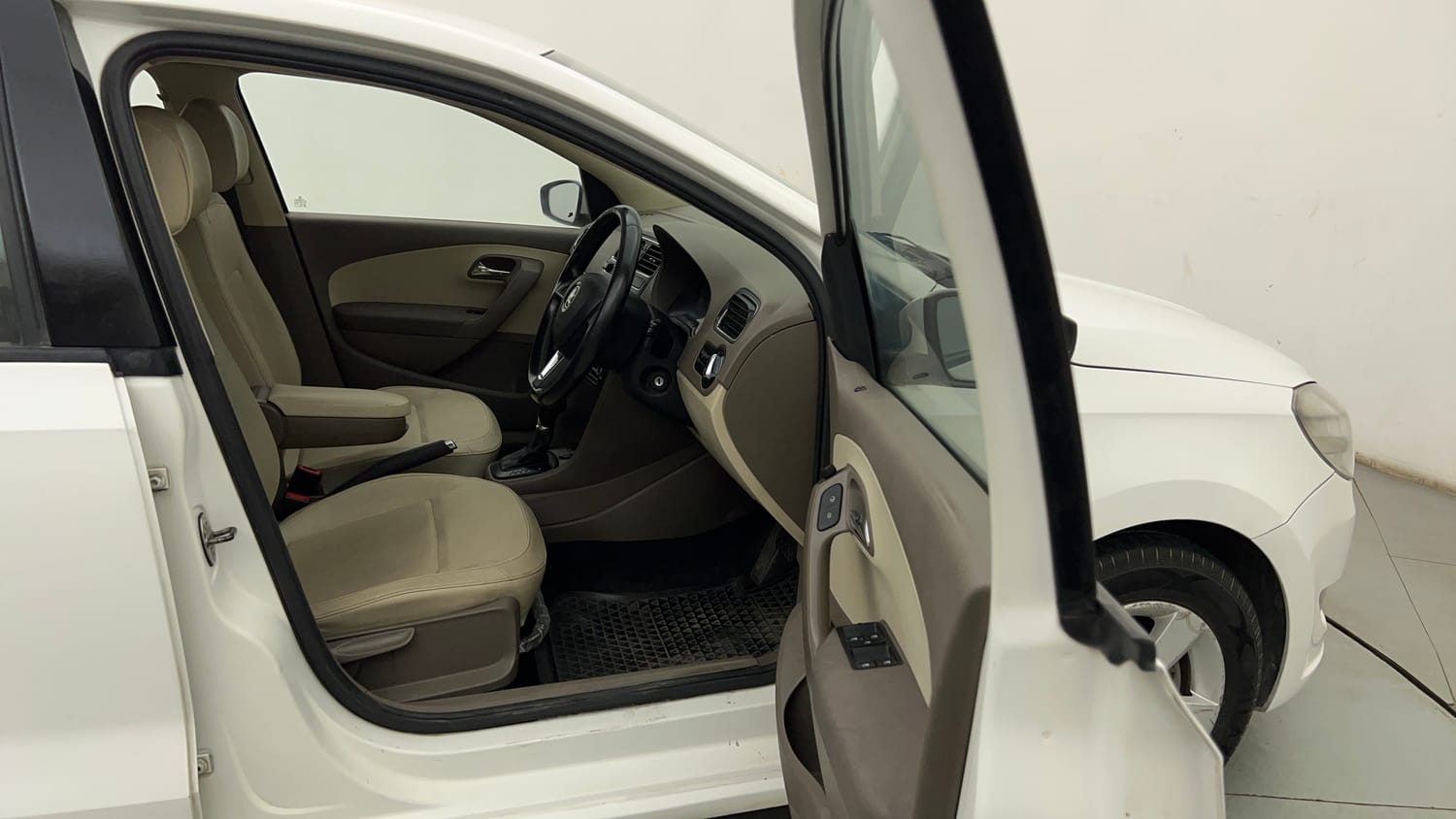 Skoda Rapid Interior Images