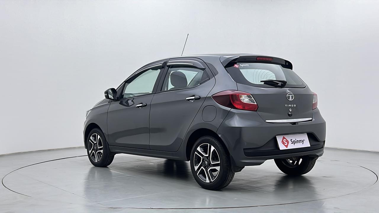 Tata Tiago Exterior Images