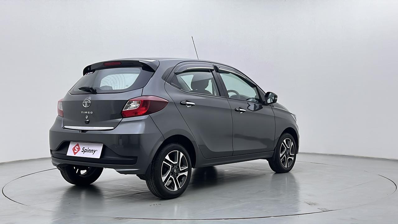 Tata Tiago Exterior Images
