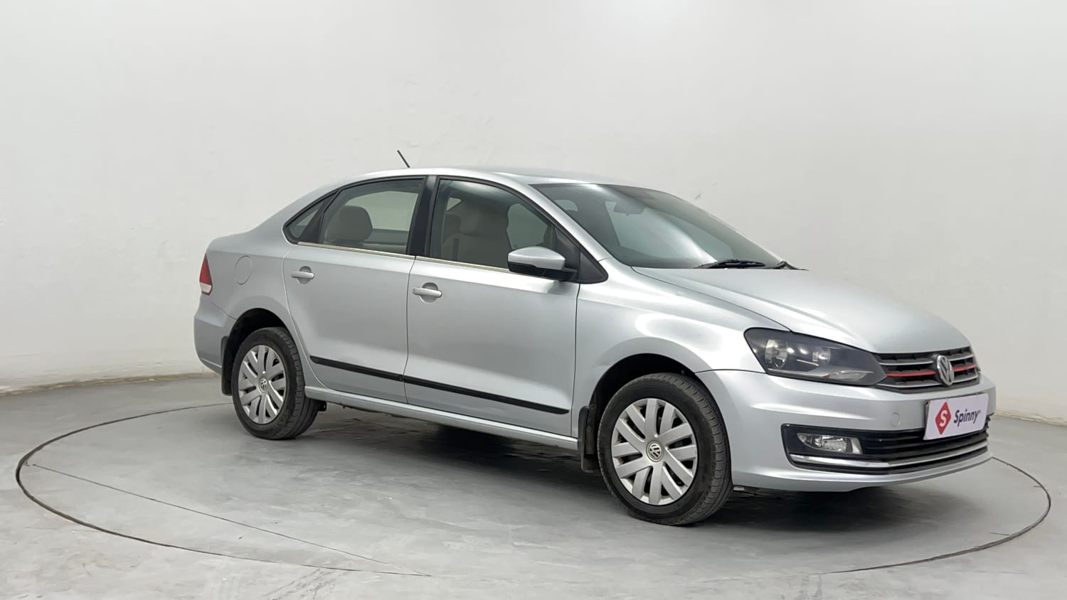 Volkswagen Vento Exterior Images