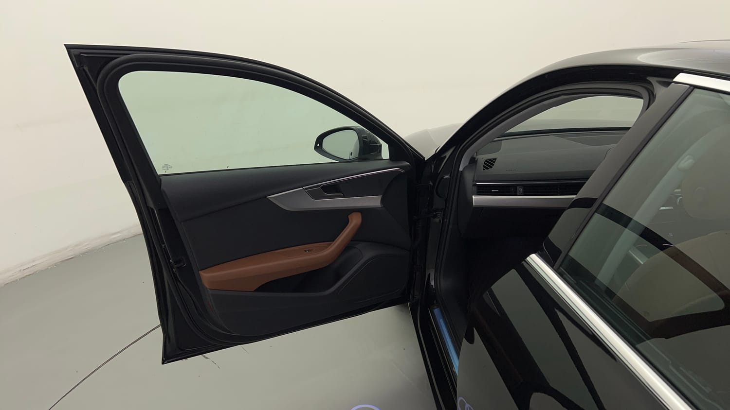 Audi A4 Interior Images