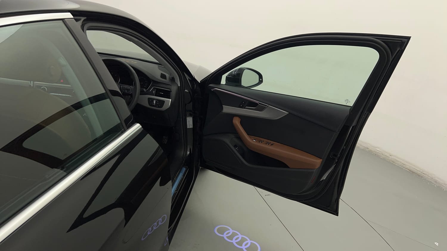 Audi A4 Interior Images