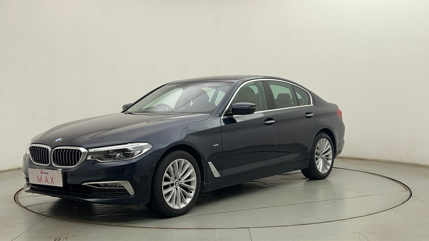 BMW 5 Series exterior