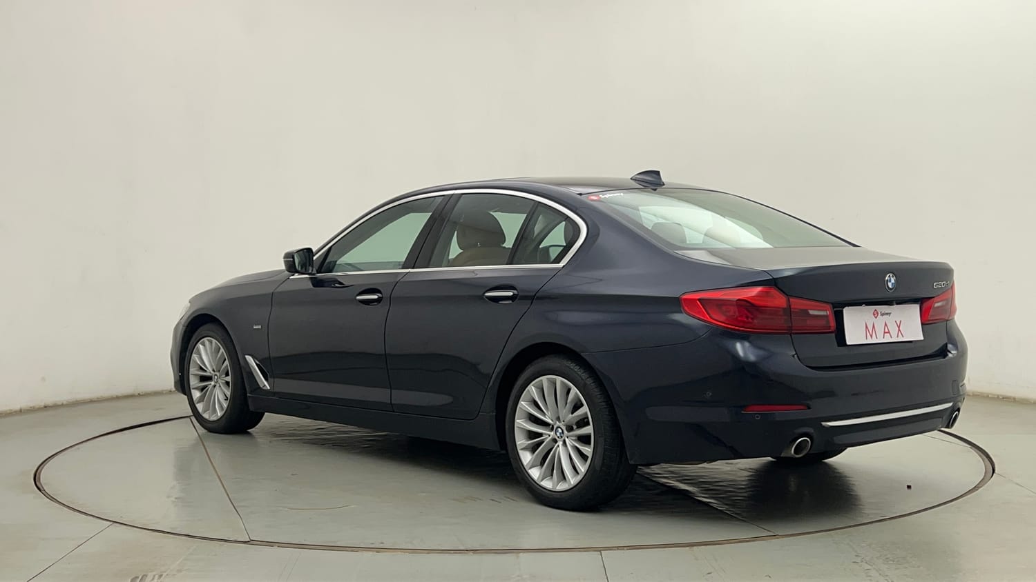 BMW 5 Series exterior