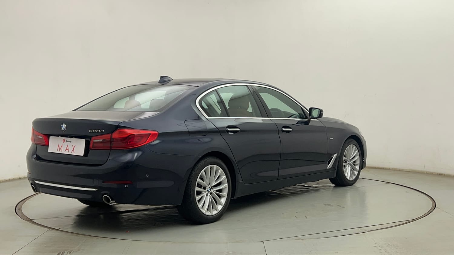 BMW 5 Series exterior