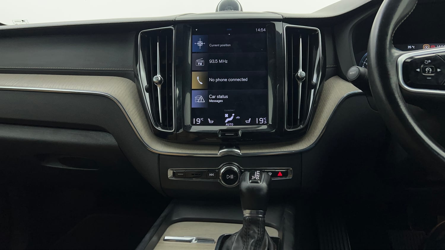 Volvo XC60 Interior